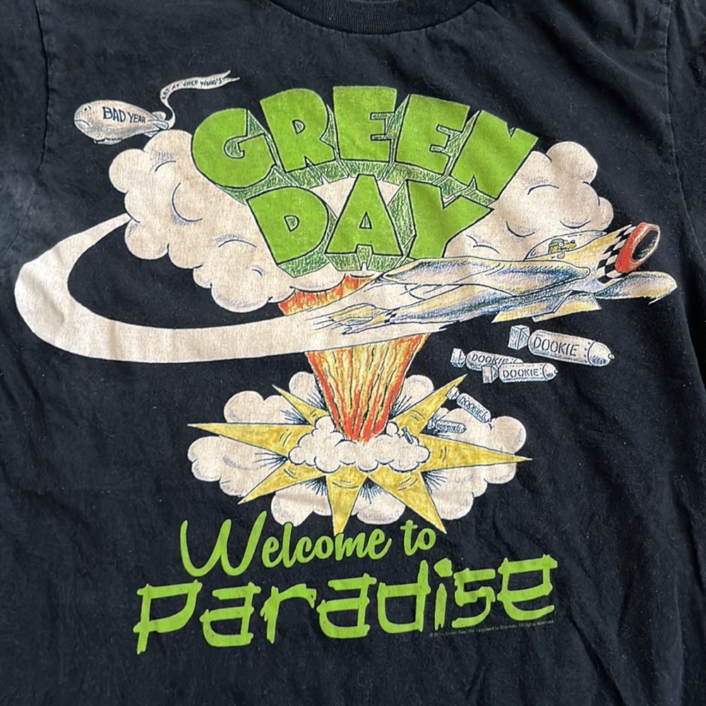 Green‎ Day Welcome to Paradise T-Shirt Size: M Color: Black